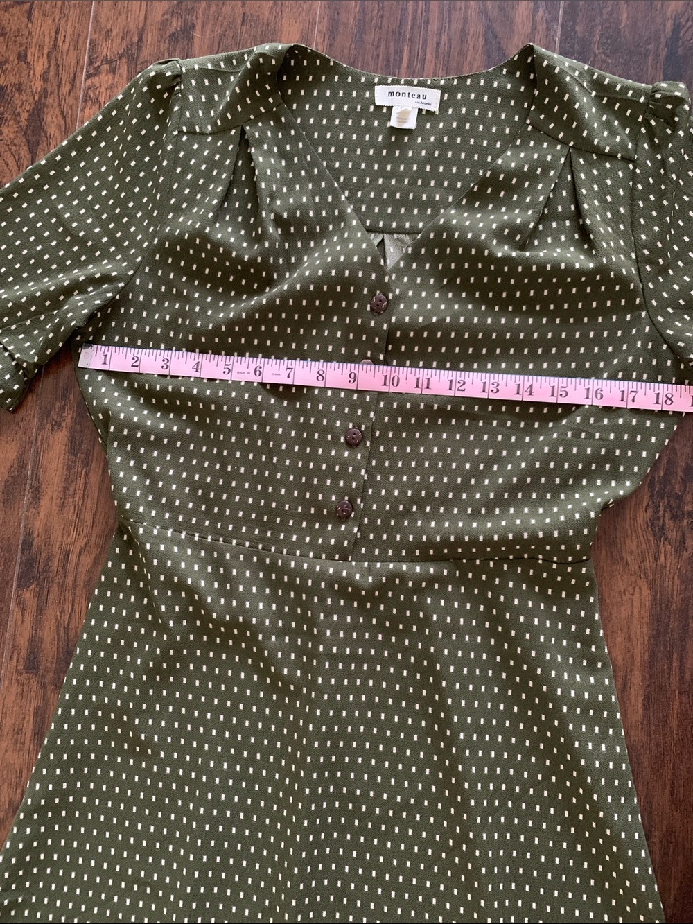 Monteau  Los Angeles Olive Dot V-Neck Midi Dress - Picture 6 of 8